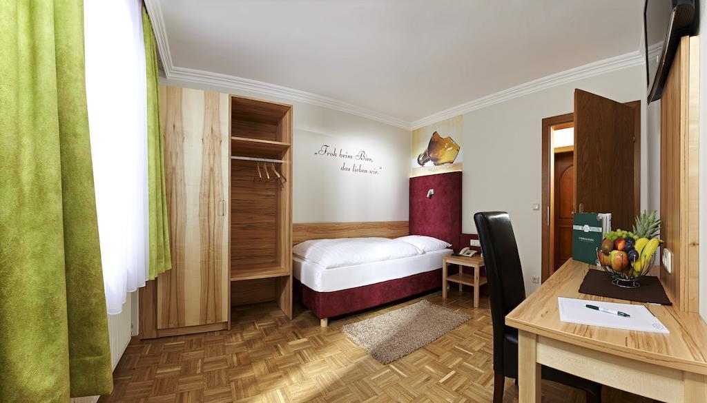 Biergasthof Riedberg Ried im Innkreis Εξωτερικό φωτογραφία